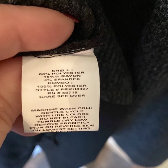 NY Collection top - Picture 14 of 15